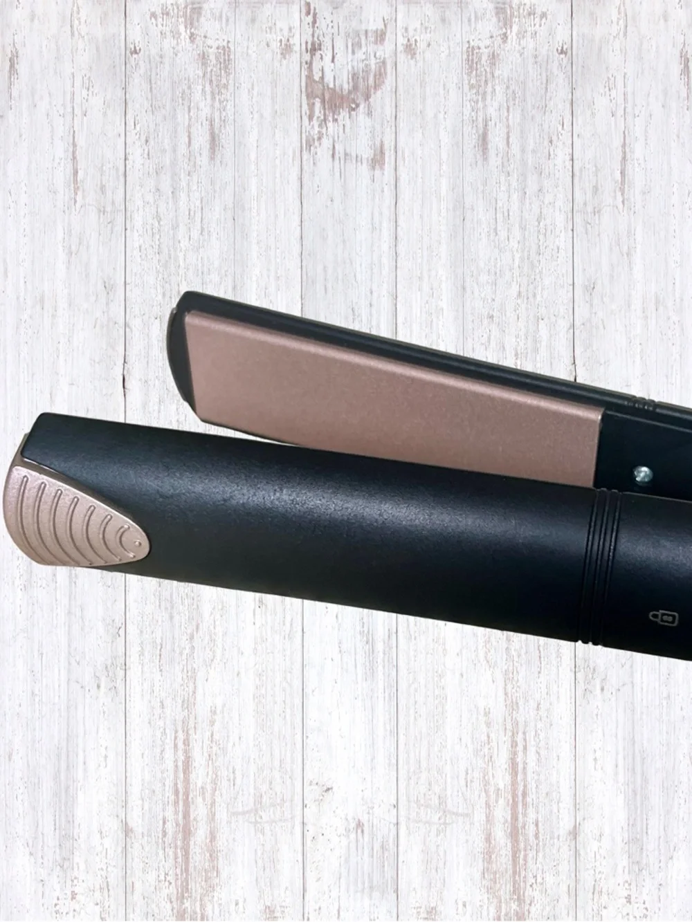 New Vivitar Simply Beautiful Black and White Ceramic Tourmaline Flat Iron 1” - Picture 12 of 13